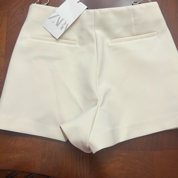Zara shorts NWT ZISE XS - Picture 2 of 4